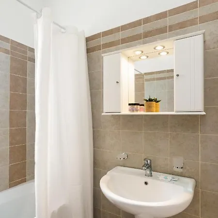 Apartment Alkmini
