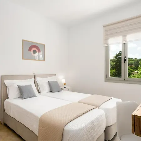 Alkmini Apartment Loutra (Crete)
